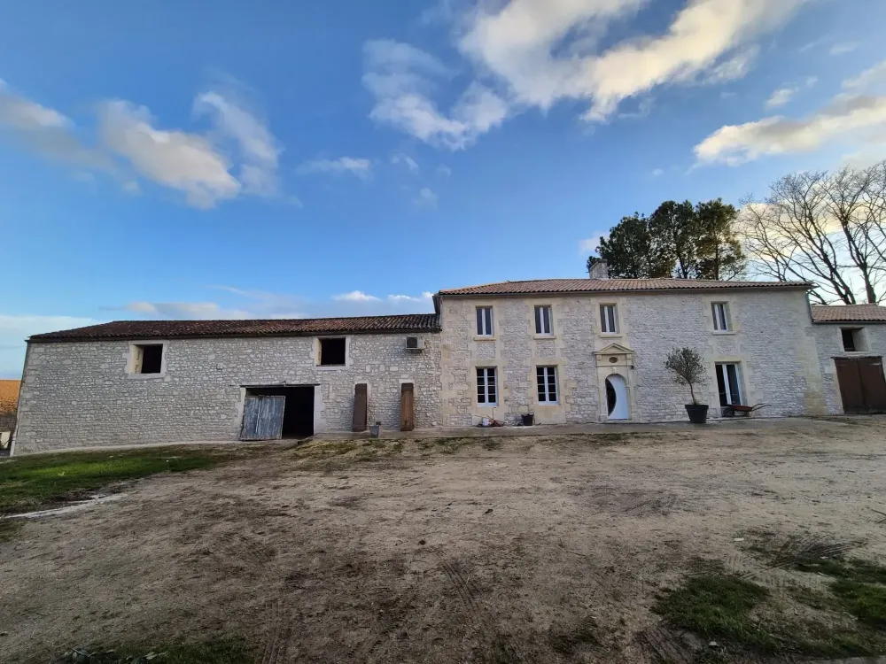 ravalement de façade à La Vallée